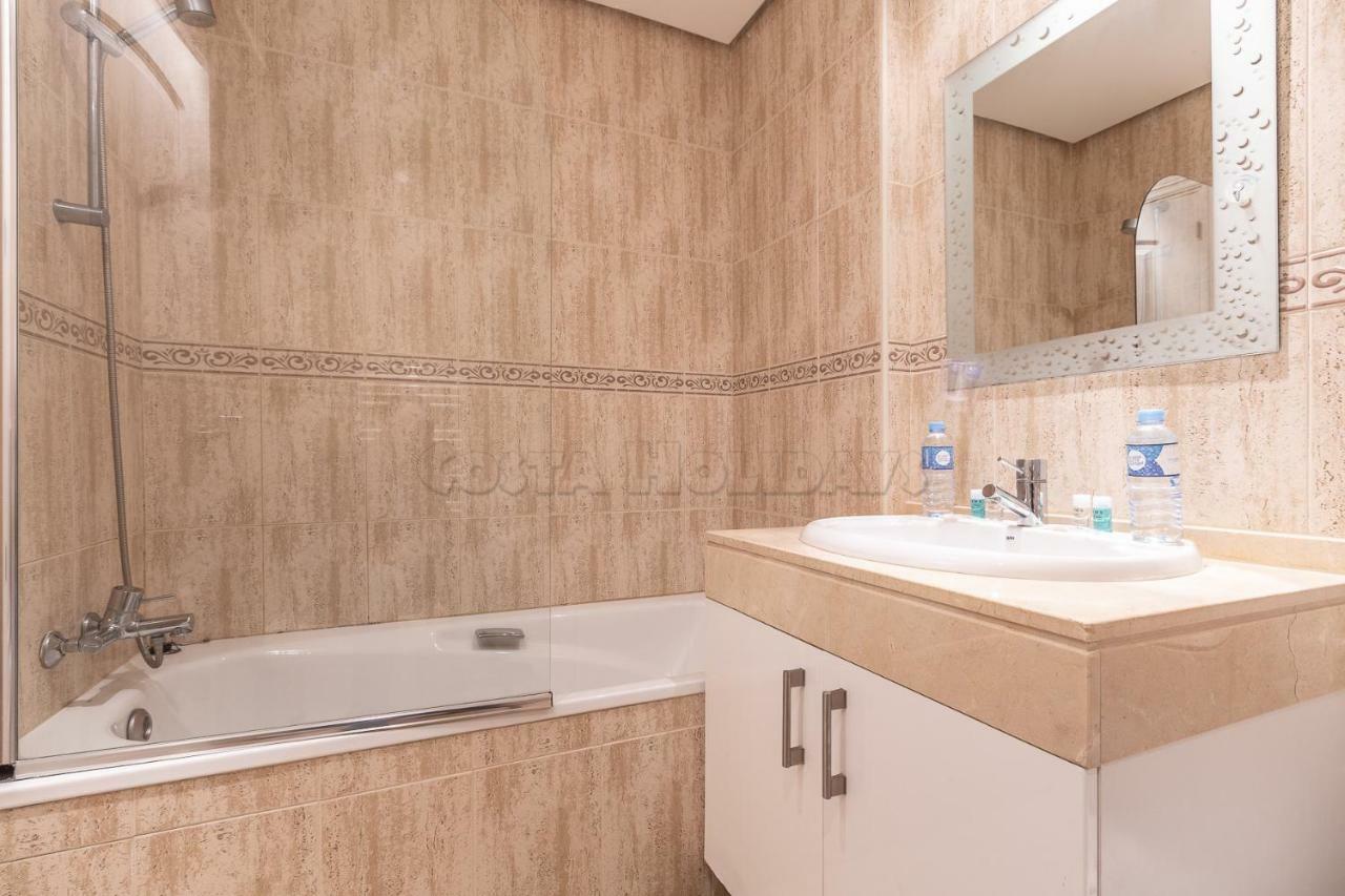 Penthouse Duquesa Suites Manilva Bagian luar foto